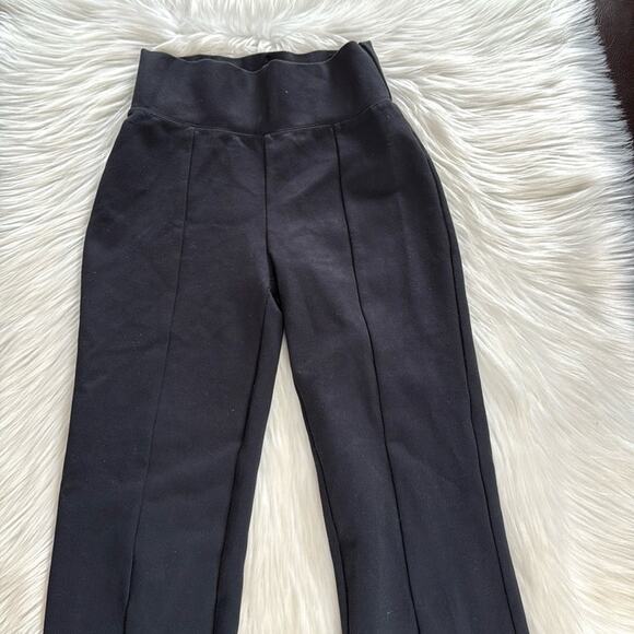 Abercrombie Black Front Seam Split Flare Hem Leggings - Picture 5 of 6